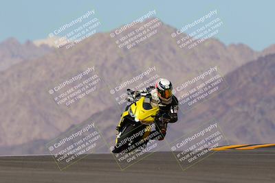 media/Oct-09-2022-SoCal Trackdays (Sun) [[95640aeeb6]]/Turn 9 (1pm)/